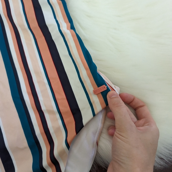 Roxy Women's Milady Sand Fashion One Piece Swimsuit M Medium - Picture 4 of 9